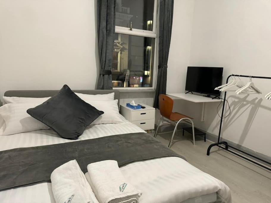 1 Bedroom Studio Next To King'S Cross St Pancreas Station Лондон Екстер'єр фото